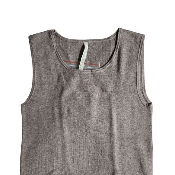 Leo & Nicole Ash Heather Round Neck Sleeveless Tank Top sz PS - Picture 3 of 10